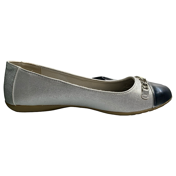 London Fog Ballet Flats